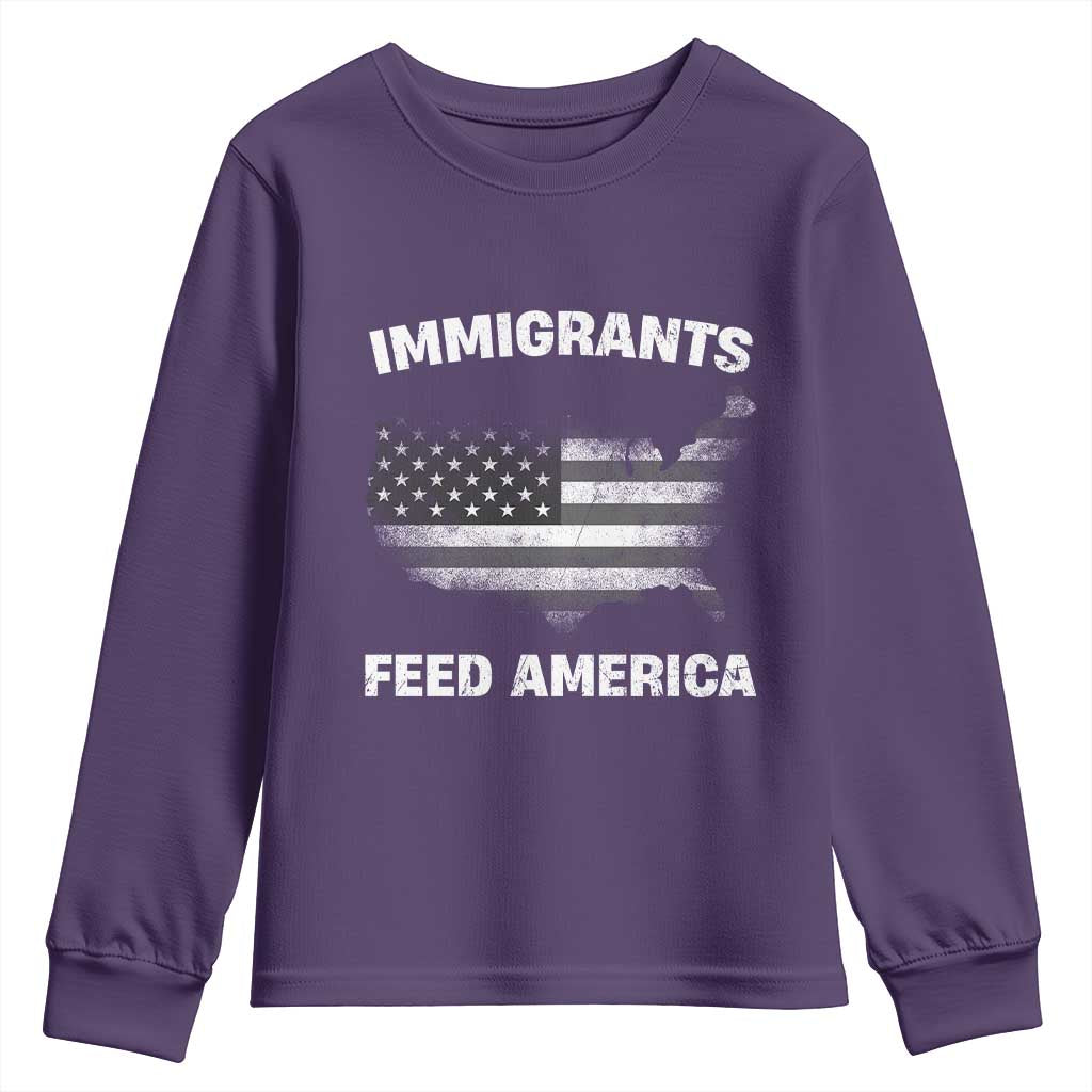 Immigrants Feed America Youth Sweatshirt Grunge US Flag - African Pride