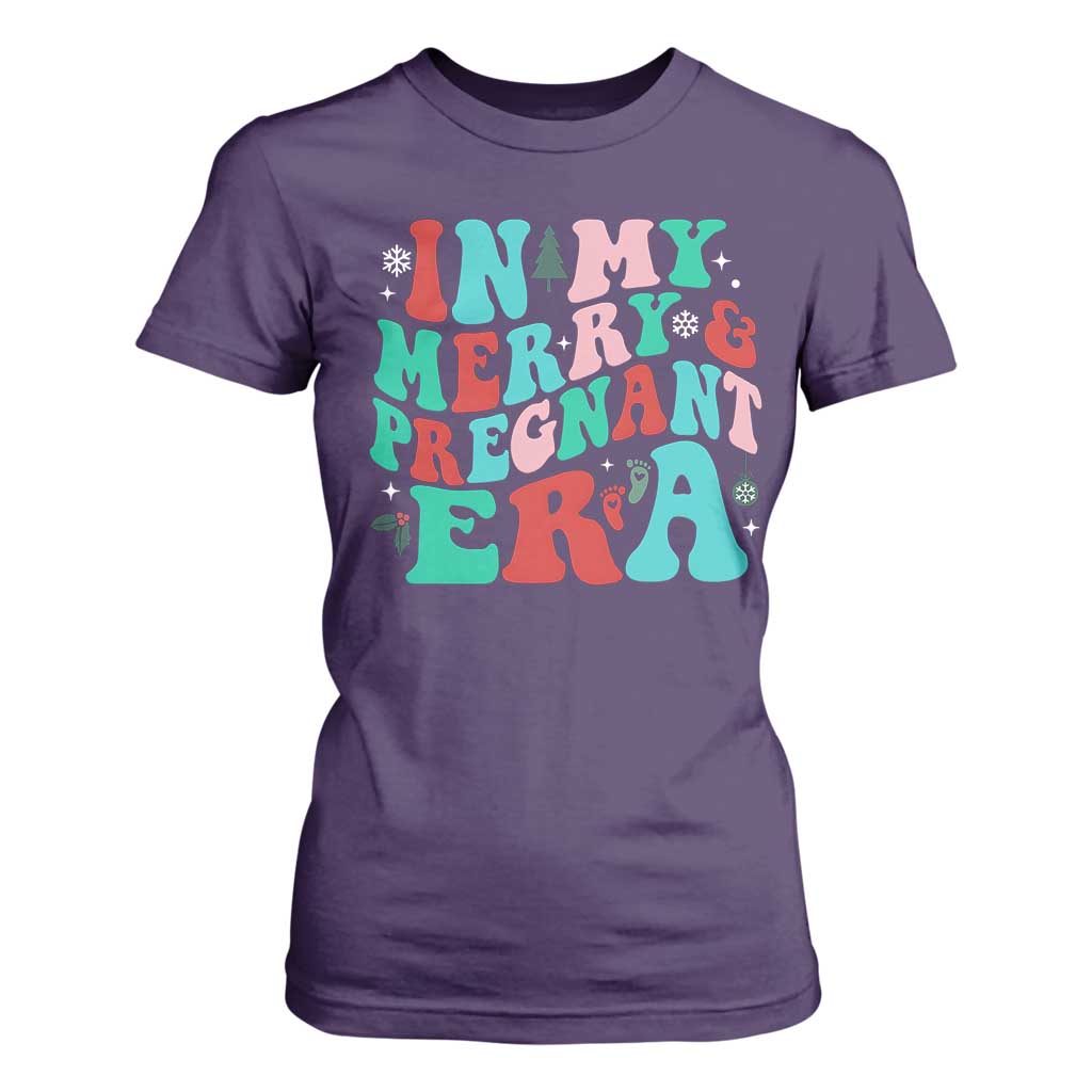 Christmas Pregnancy Announcement T Shirt For Women Merry & Pregnant Era Cute Groovy Christmas Holiday Xmas - African Pride