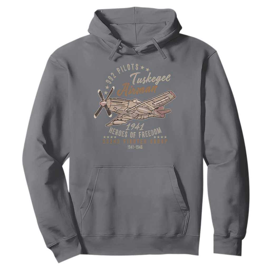 Tuskegee Airman Hoodie Heroes Of Freedom 332ND Fighter Group Est 1941 Vintage Fighter