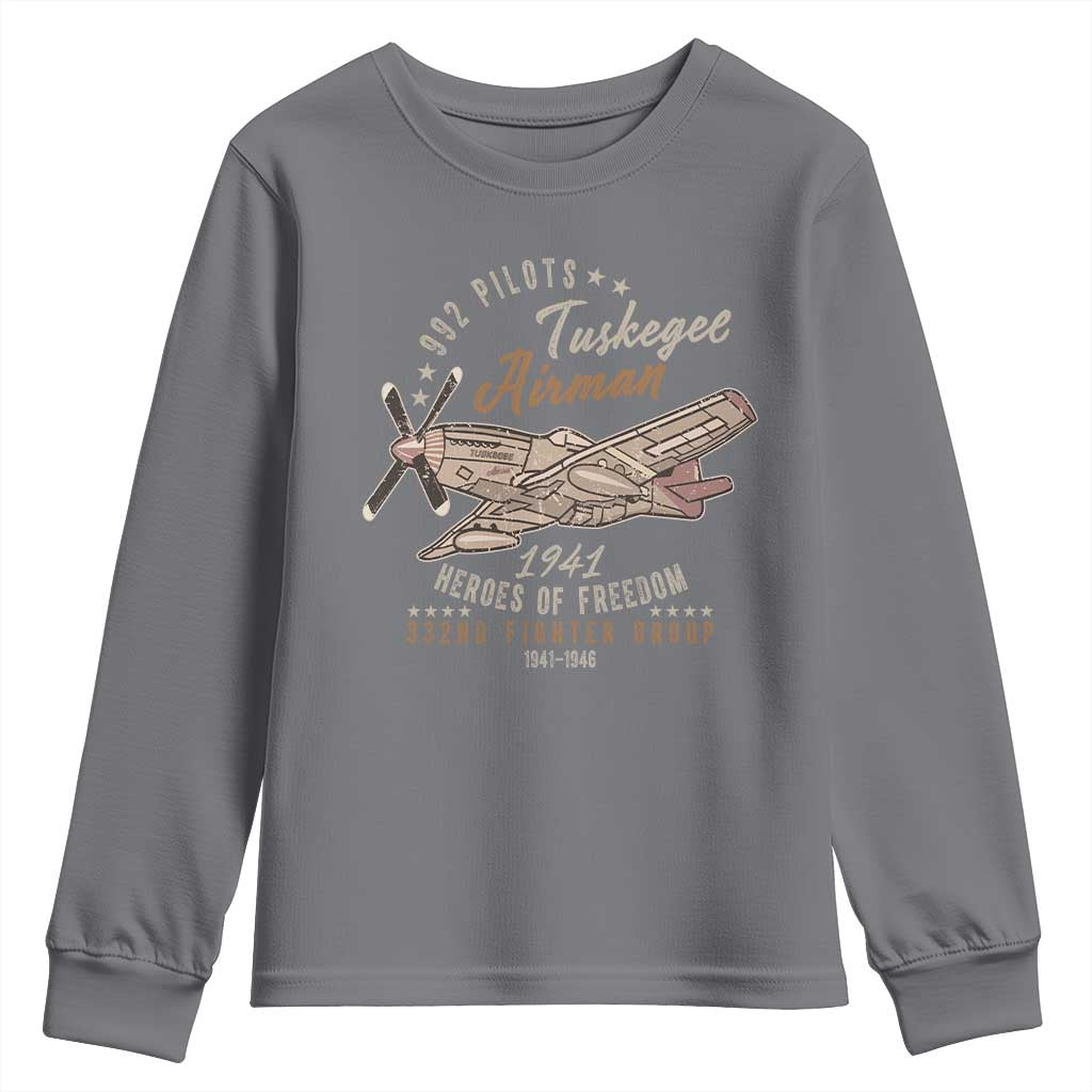 Tuskegee Airman Youth Sweatshirt Heroes Of Freedom 332ND Fighter Group Est 1941 Vintage Fighter