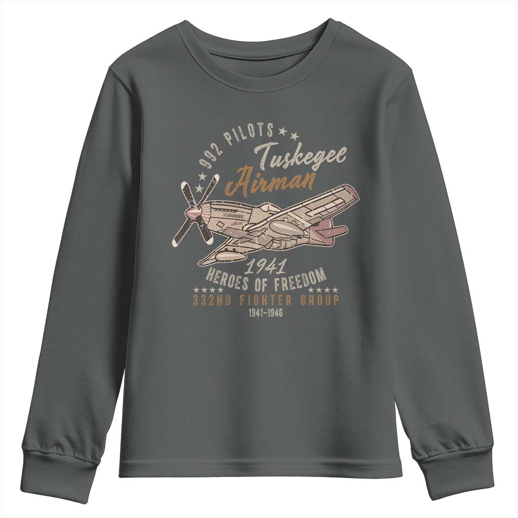 Tuskegee Airman Youth Sweatshirt Heroes Of Freedom 332ND Fighter Group Est 1941 Vintage Fighter
