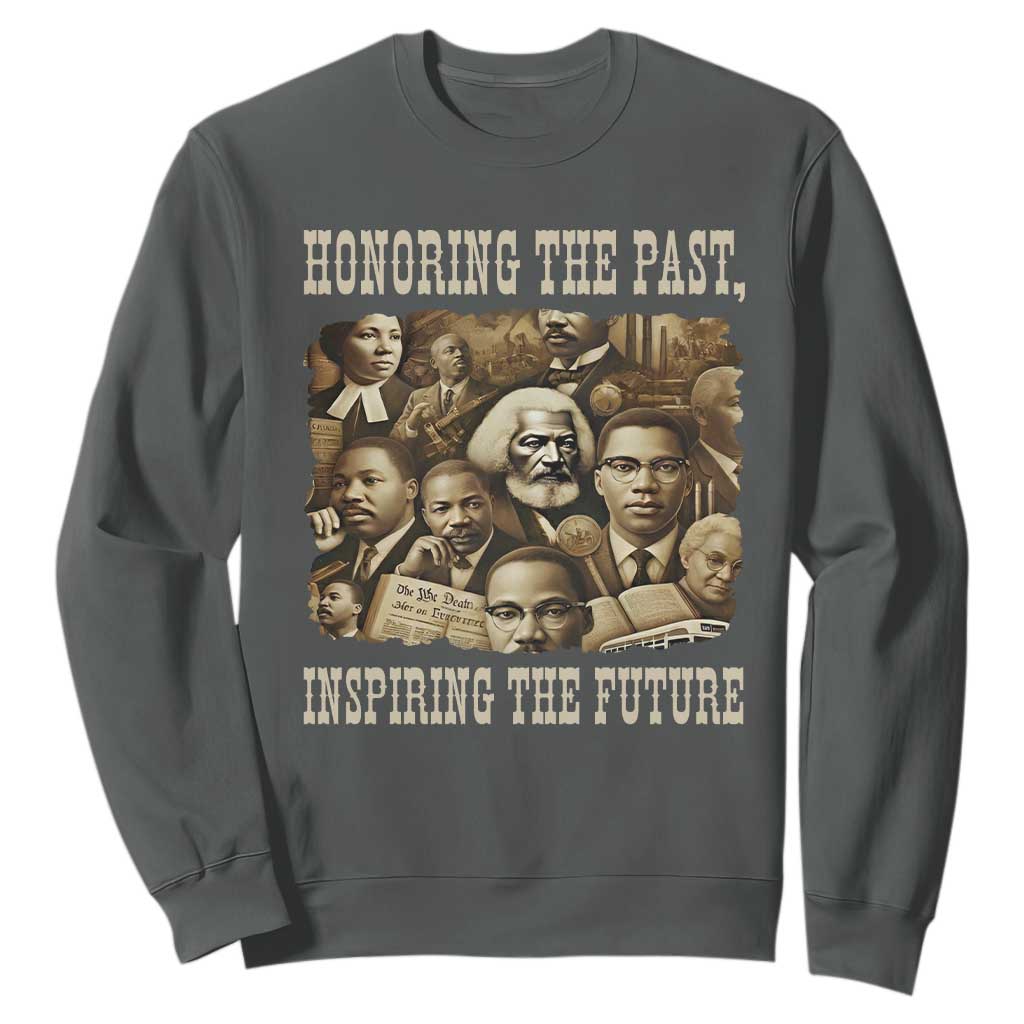 Honoring The Past Inspiring The Future Sweatshirt Black History Month - African Pride